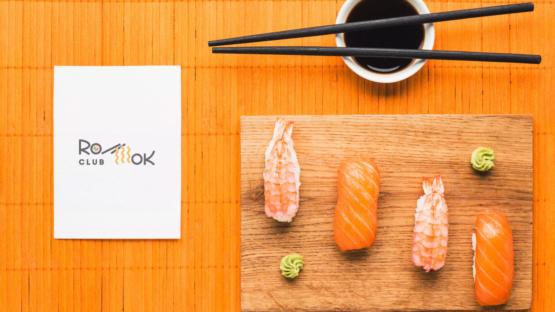 Создание логотипа суши-бара «Roll Wok Club» в Находке