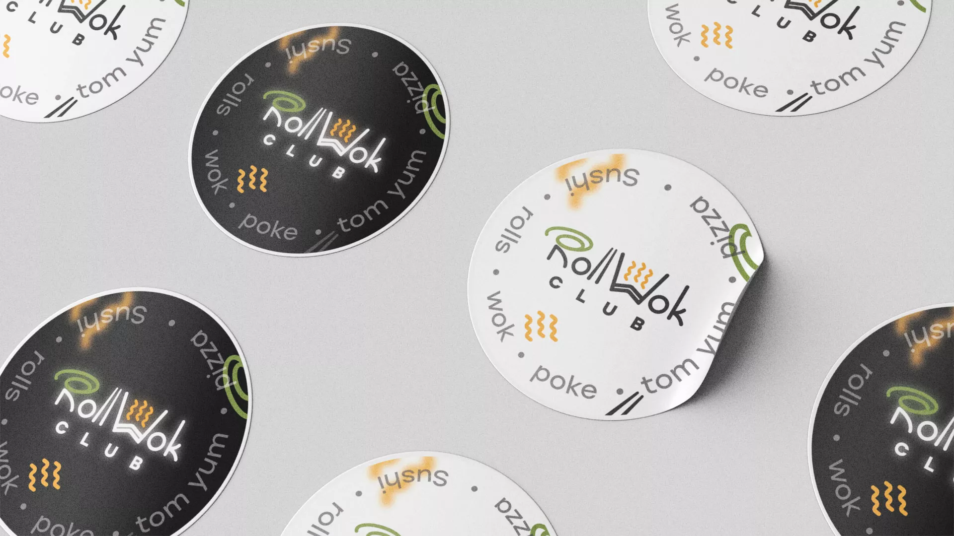 Разработка наклеек для суши-бара «Roll Wok Club» в Находке